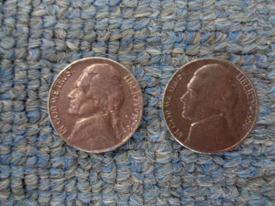 1958 Improperly Annealed Planchet (Black Beauty) Jefferson Nickels BU - Image 4 of 4