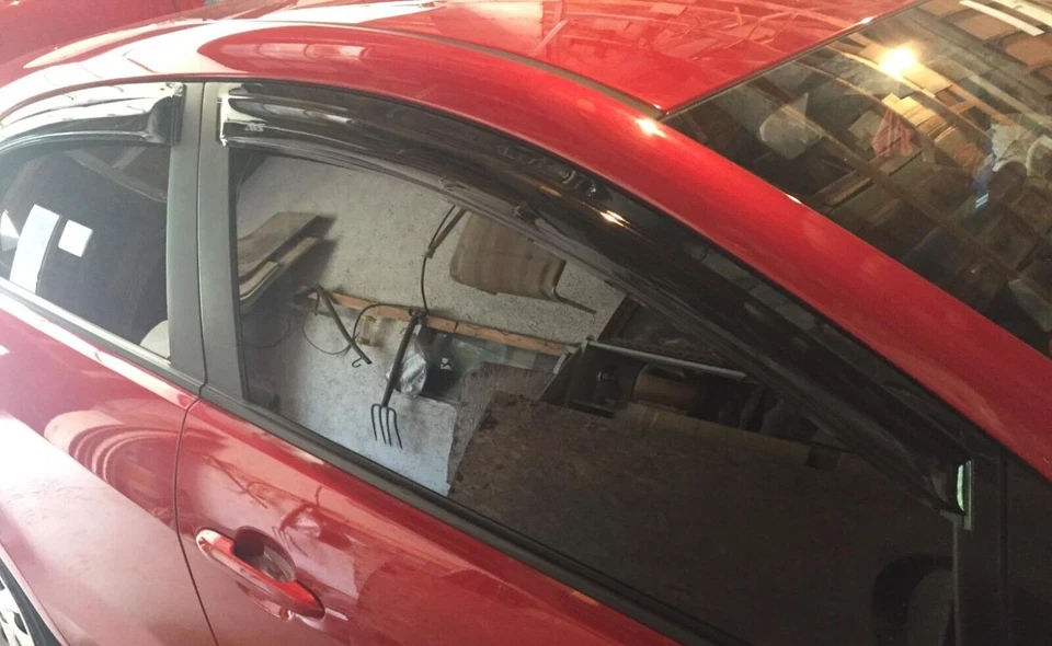 AVS Smoke 3M Tape-On Rain Guards Vent Visors Shade for 2012-2017 Kia Rio Hatch - Image 3 of 3