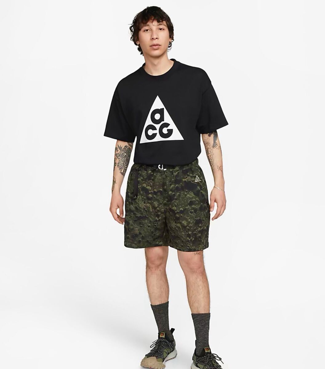 Nike ACG Logo Short Sleeve T-Shirt Black DJ3644 010 Men's Nike ACG Logo Short Sleeve T-Shirt Black DJ3644 010 Men's