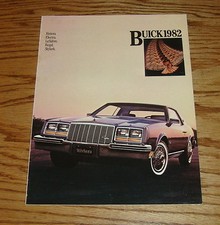 Original 1982 Buick Full Line Sales Brochure 82 Riviera Electra LeSabre
