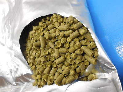 Hallertauer Tradition / Hopfen-Pellets / 5,4 % / 500 g