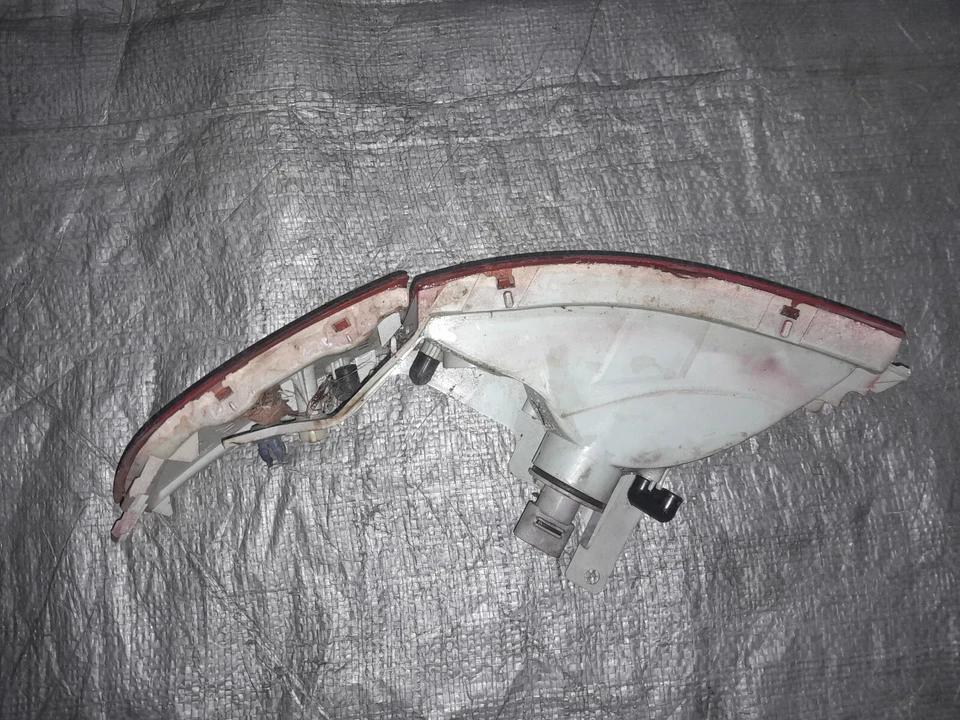 91-95 Toyota MR2 parachoques delantero señal de giro bombilla enchufe derecho PASAJERO Foto 4 de 4