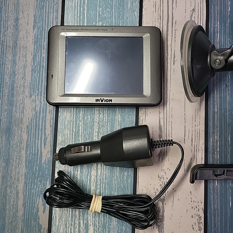 Invion GPS-3V406-IUS, 3.5" Touchscreen Automotive Portable GPS Navigator W/XTRAS - Image 2 of 4