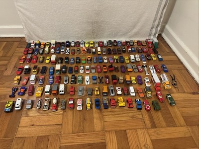 Huge Mixed Lot of match box ,hot wheels cars, Etc. Modern & Vintage