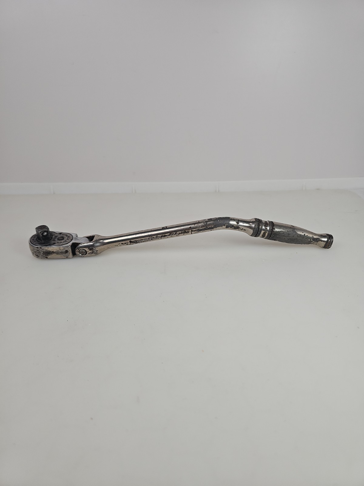 Snap-On Tools 3/8" Drive Standard Handle Bent Flex-Head Ratchet F732A USA