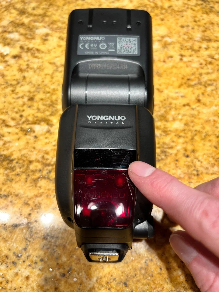 Flash inalámbrico Speedlite YONGNUO YN600EX-RT II para Canon #3 Foto 4 de 4