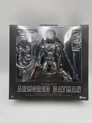 Beast Kingdom DAH-004 Batman v Superman 1/9 Scale Armored Batman Figure Open Box