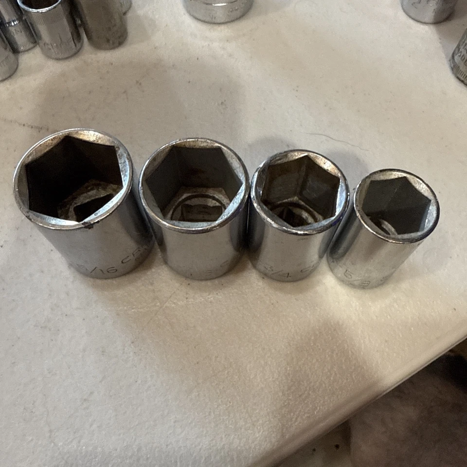 4 VINTAGE CRAFTSMAN V Series SAE 6- Point 1/2” Drive Sockets Set - Image 2 of 4