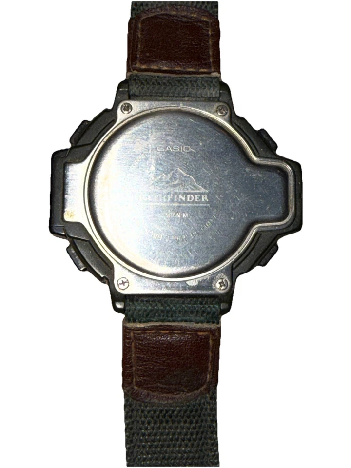 Reloj digital Casio 1470 Pathfinder multifunción de nailon para hombre como está Foto 4 de 4