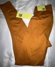 NWT All In Motion High Rise Seamless Moisture Wicking Leggings XS Copper (A15)