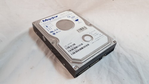 Maxtor 6y120l0 120GB PATA IDE 3.5" Internal Hard Drive - Picture 1 of 8