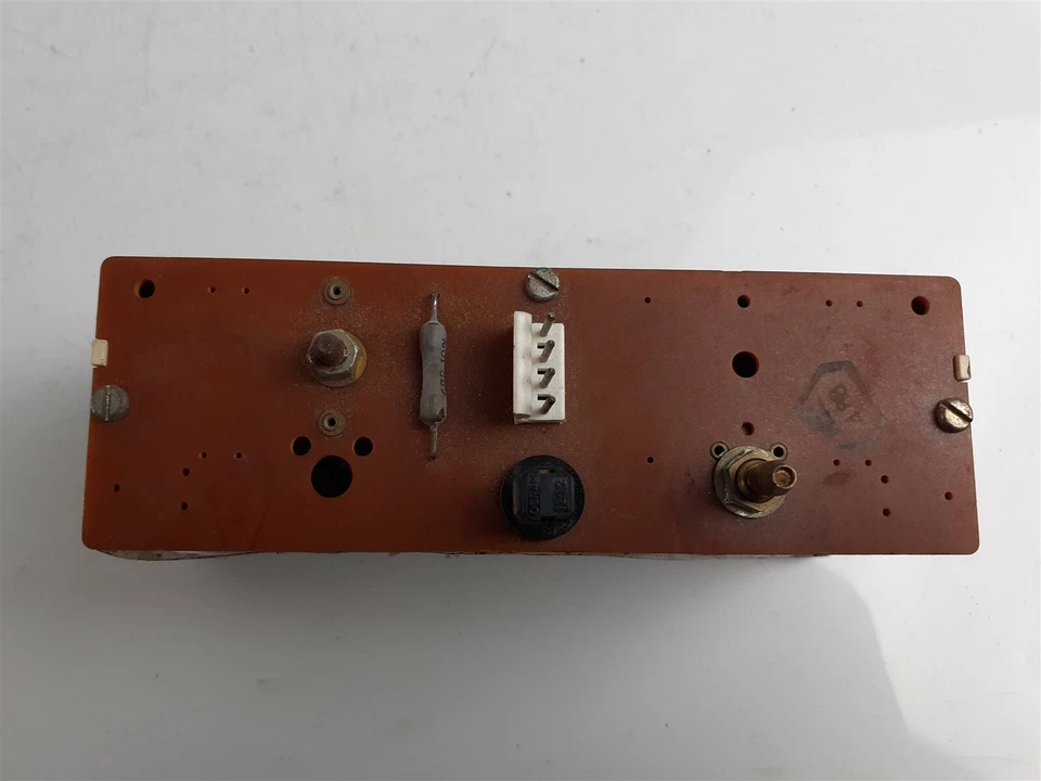 M922 VOLVO SPEEDOMETER 447033 - Image 4 of 4