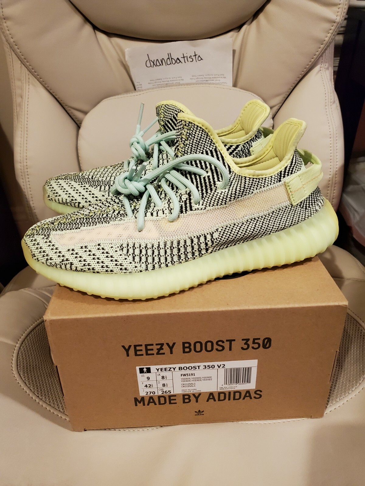 yeezy 350 v2 original