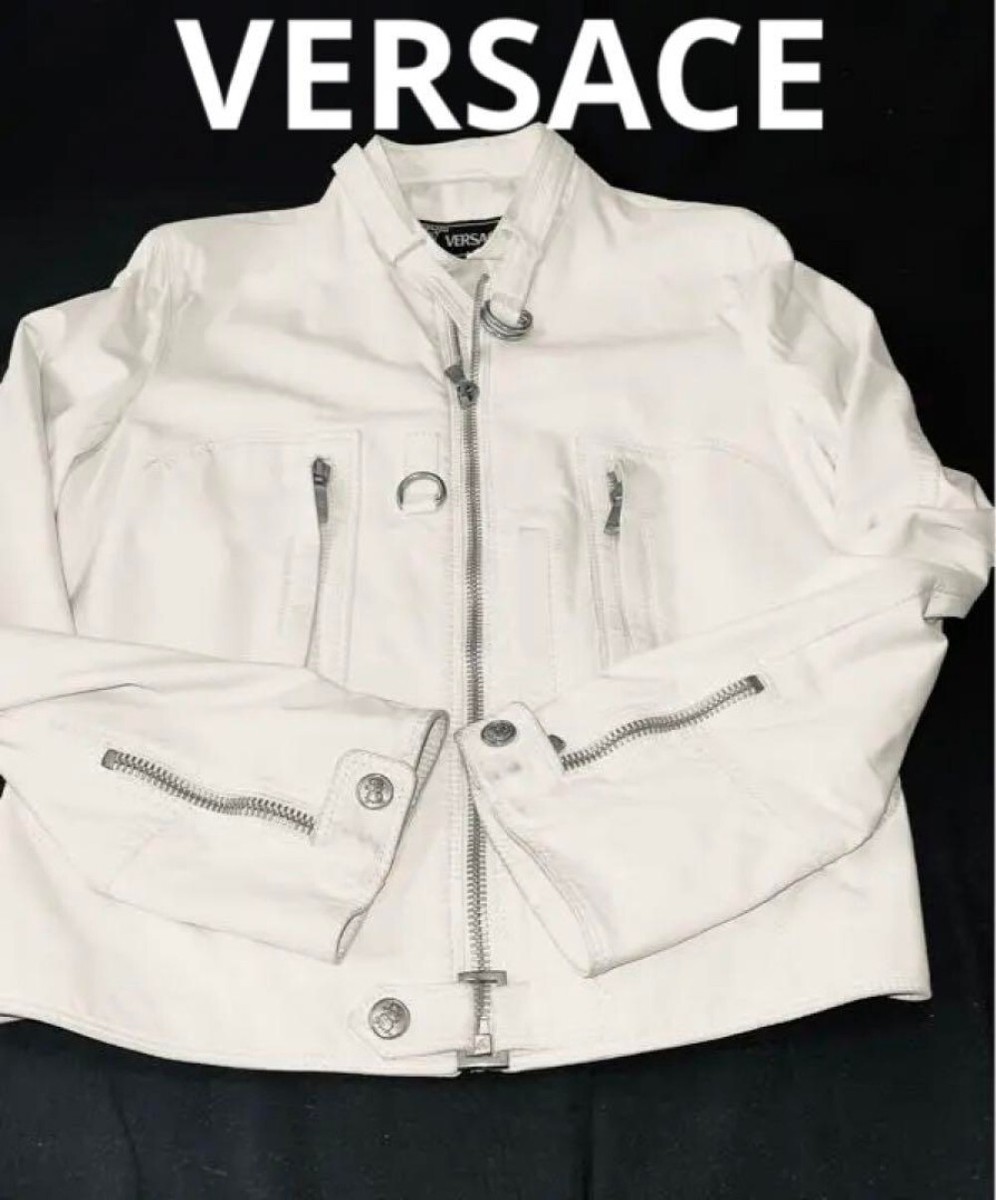 VERSACE JEANS✨激レア　レザーライダース　メデューサ　刻印金具 楽天市場】ヴェルサーチ VERSACE レディース アウター