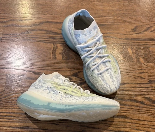 Adidas Yeezy Boost 380 Alien Blue,men's 8.5, euc