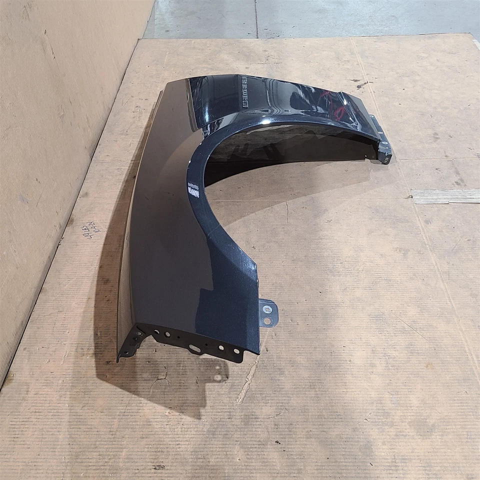 Para-lama dianteiro driver Camaro SS 10-15 LH AA7302 - Imagem 3 de 4