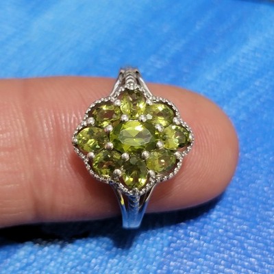 Rare D'JOY 925 Sterling Silver Green Peridot Flower Cluster Ring Size 9