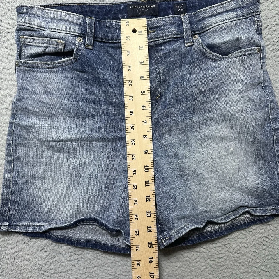 Pantalones cortos de mezclilla de tiro medio Lucky Brand Light Wash Ava talla 12/31 Western Cowgirl Foto 3 de 4