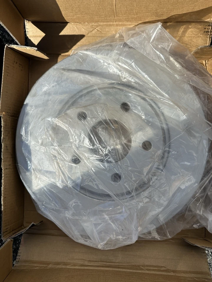 тормозной комплект для 2005-09 chevrolet cobalt; 2006-12 chevolet malibo; 2005-10pniacG6 - Изображение 2 из 4