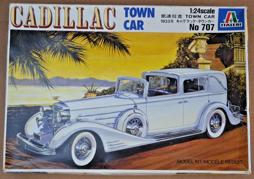 Italeri No.707 Cadillac Stadtauto Modellbausatz - Maßstab 1:24