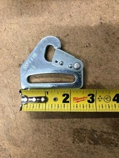 Schroth Racing B14 Schroth Snap In Safety Harness End Use W 2 Or 3 Belts Schroth Racing B14 Schroth Snap In Safety Harness End Use W 2 Or 3 Belts