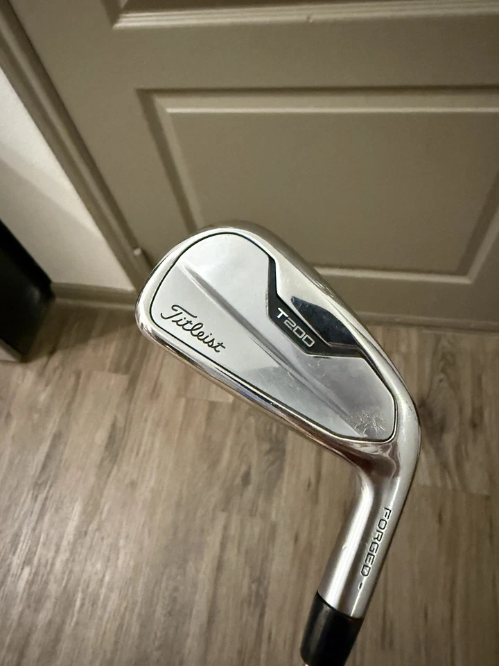 Titliest - T200 - 3 Hierro Extra Rígido Foto 2 de 4