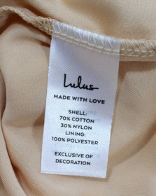 NWT LuLu&rsquo;s Ivory Lace Ruffled Romper Women&rsquo;s M V-Neck Lined Feminine Boho