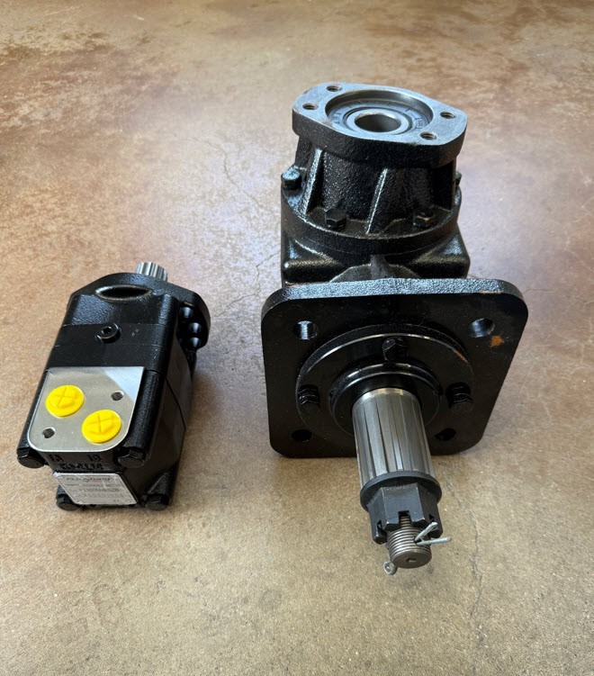 Skid Steer Kit, RC-51H 251390 Replacement Gearbox 1:1.93 & F2160