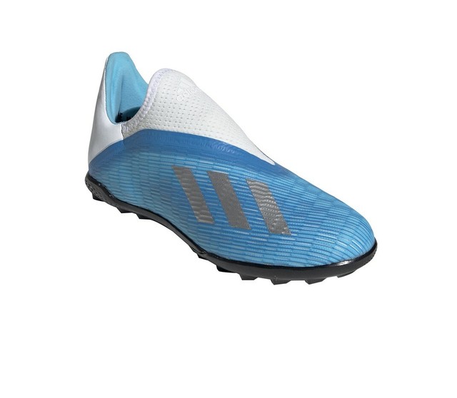 size 6 laceless football boots