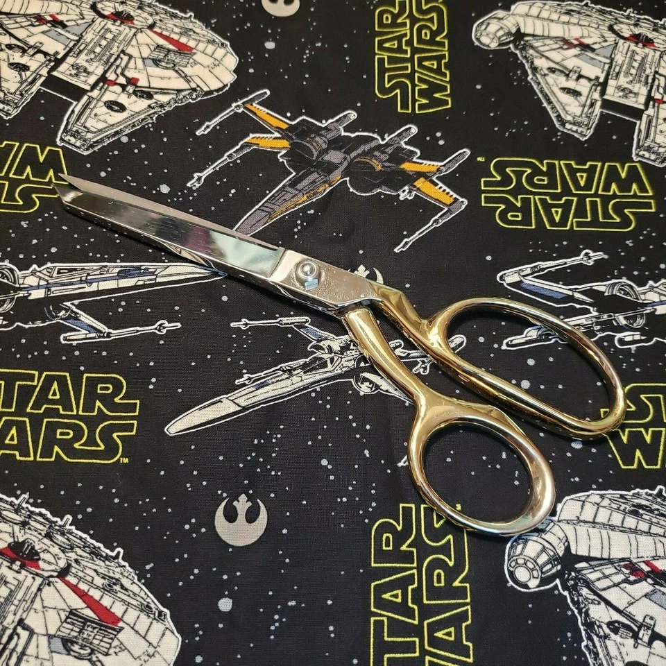Star Wars Millennium Falcon Tie Fighter Pilot 100% tela de algodón, Fat Quarter Foto 4 de 4