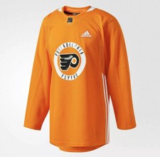 flyers salute to service jersey