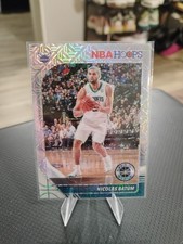 2019-20 Hoops Premium Stock Prizms Silver Mojo #22 Nicolas Batum