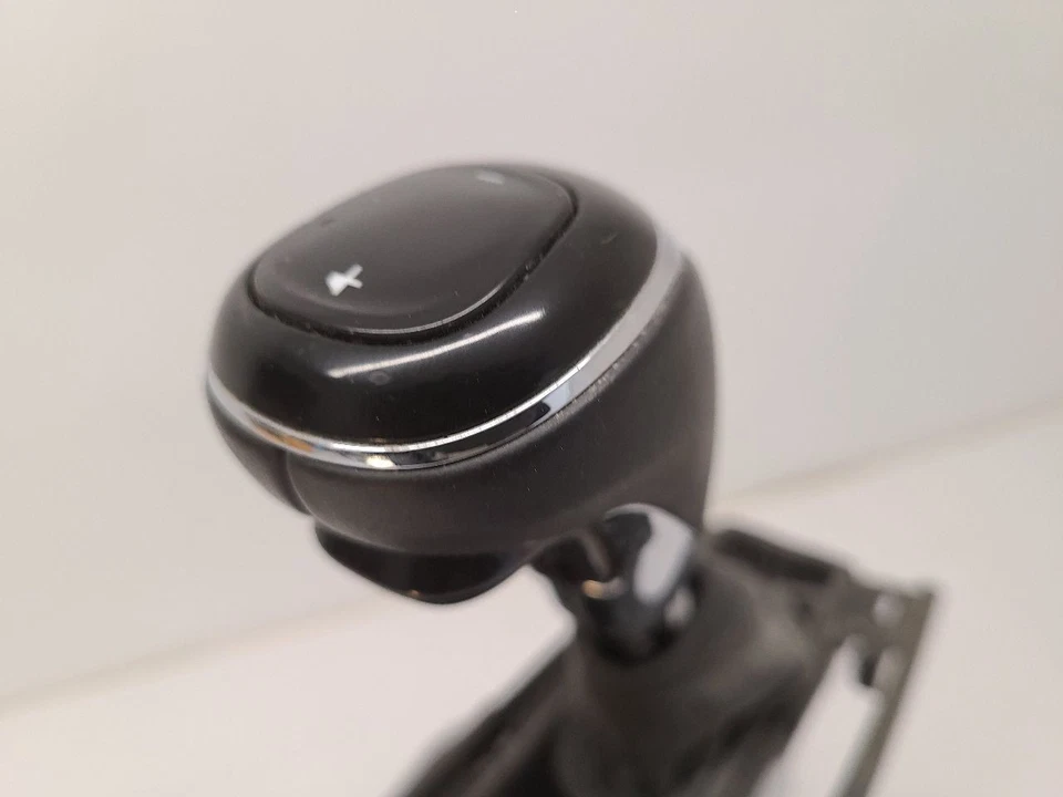 18 CHEVY EQUINOX AT Automatic Transmission Shift Shifter Gear Assembly 13595922 - Imagem 3 de 4