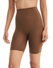 Jockey Essentials Women  s Ultralight Smoothing No-Chafe Slipshort Size M Brown
