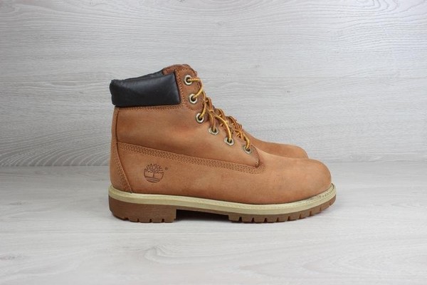 Women Timberland Boots Beige Nubuck 38.5 #NYDA