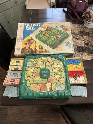 1974 King Oil Board Game Milton Bradley Strategy Game USA As Shown