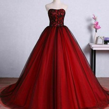 Off Shoulder Wedding Dresses Gothic Red And Black Lace Applique Bridal Gowns
