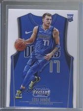 2018-19 Panini Threads Rookies Icon Jersey Luka Doncic #141 3u4