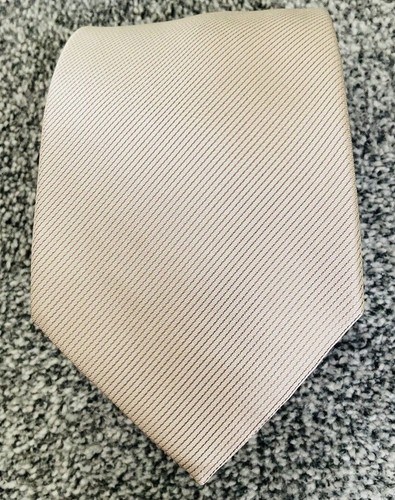 Thomas Nash Mens Beige Striped 100% Silk Classic formal Tie 3.5" wide 57" long