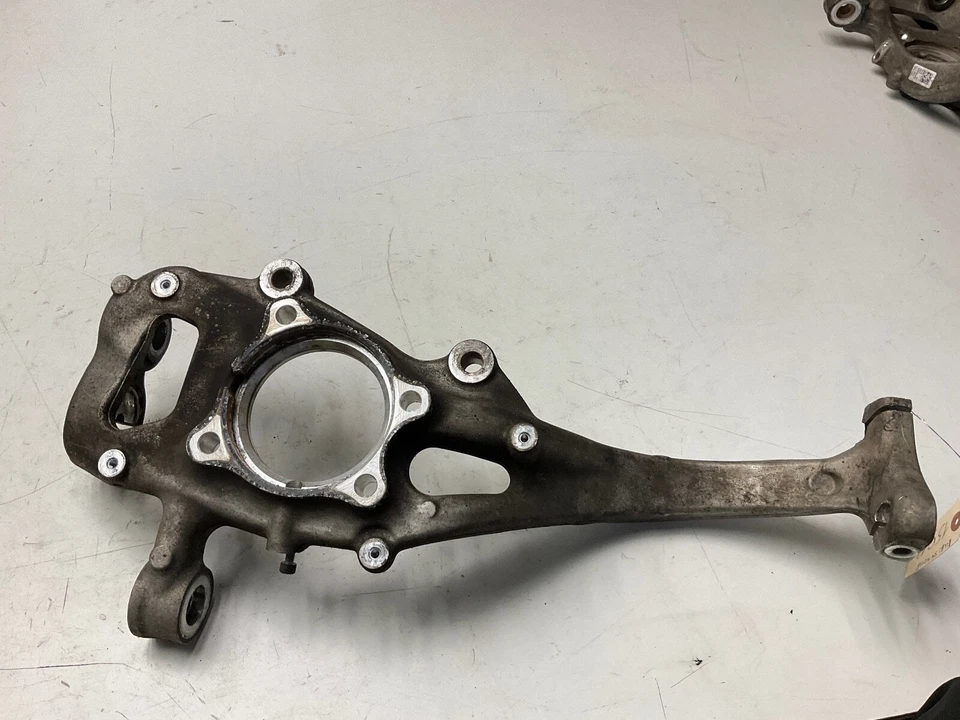 Audi S4 2018 husillo nudillo delantero derecho 8W0407560 Foto 4 de 4