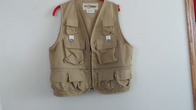Fly fishing vest multi-pocket M Medium  PRO ANGLER  Khaki New with out Tags. 