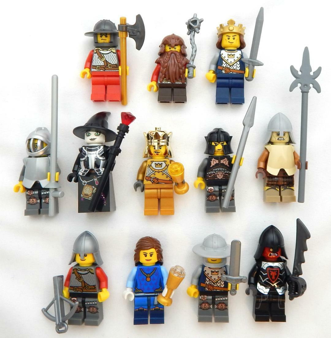NEW LEGO 4 RANDOM CASTLE MINIFIG LOT minifigure figure knight king queen