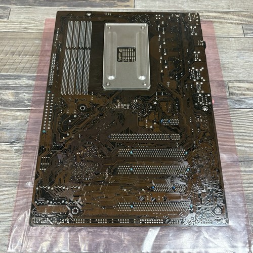 ASUS M4A87TD/USB3 Socket AM3 ATX MotherBoard, AMD CPU & 4gb RAM - Picture 15 of 15