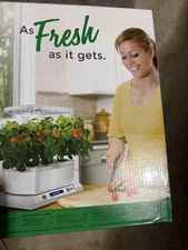 AeroGarden 901071-1200 Classic 6 Garden Base Model White Harvest LED NEW