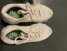 Women's Brooks Glycerin 20 running shoes in pink Sz 7