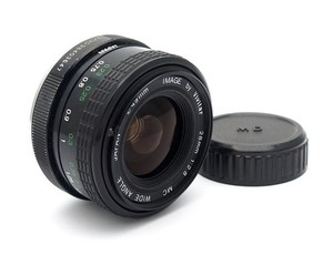 Vivitar 28mm F2.8 MC Wide Angle Lens - MD Mount - Fungus