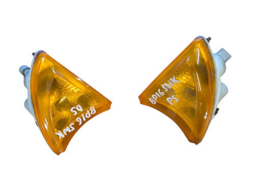 PAIR OF +AMBER FRONT INDICATOR LAMP IVECO EUROCARGO 5801755124 5801755123