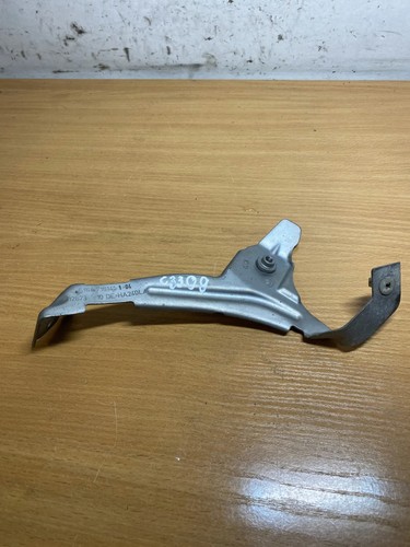 BMW 5 E60 Kotflügelhalter vorne links #C3309 7161451 2.00 Diesel 130kw 20543471