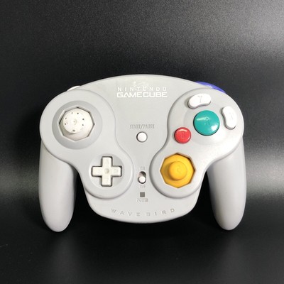 Nintendo DOLABLG2  WaveBird Wireless Controller - Grey (Parts Or Repair) AS IS