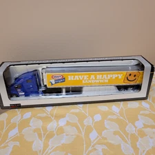 SPEC CAST DIE- CAST METAL  1:64 SCALE TRUCK REPLICA 